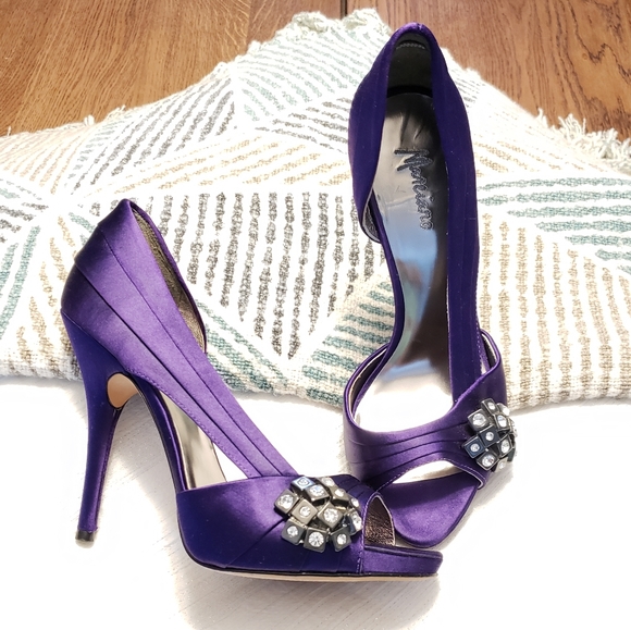 Marciano Guess Heels - Picture 3 of 10